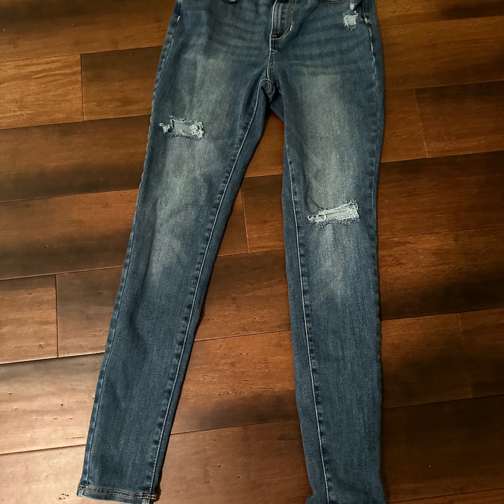 Old Navy Skinny Jeans Size 14 Teens, Only Worn A Few Times